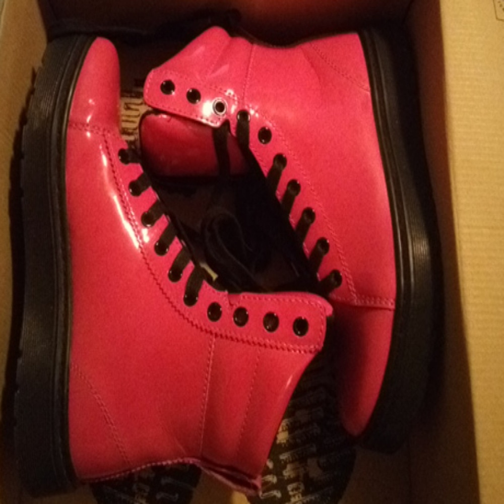Women's Dr. Martens Hot Pink Airwair